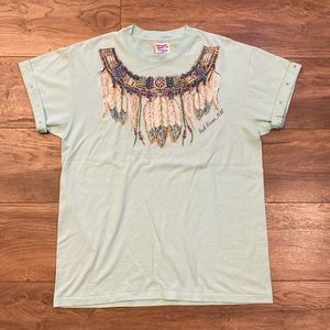 Vintage Southwestern Feather Native American Red River NM Light Blue T Shirt